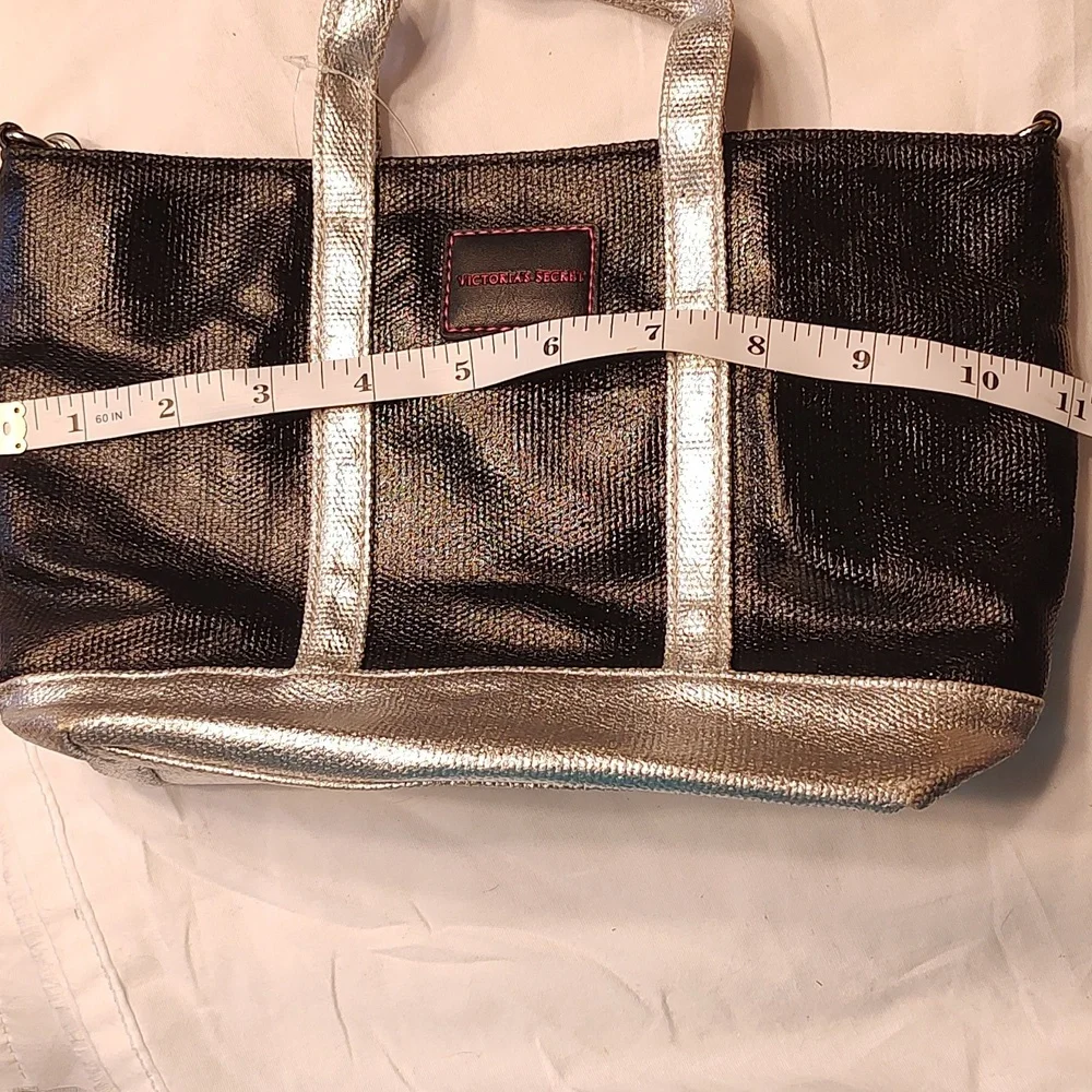 ❤️Victoria Secret Mini Tote Purse Bag Crossbody Silver Black Zippered NWT - Picture 11 of 12